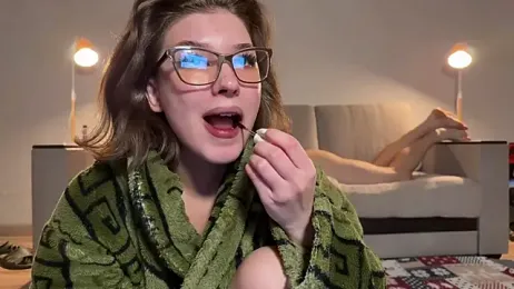 Love_plat1na webcam model stream image