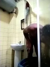 Polygamist webcam model stream image