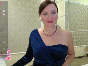 DIVORA webcam model stream image