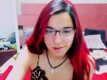 Sarahlunaxx webcam model stream image