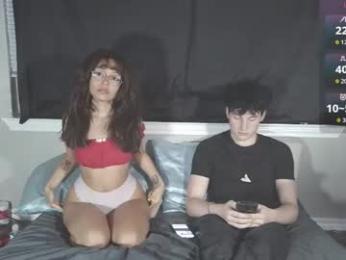 milkandhoneybby webcam model stream image