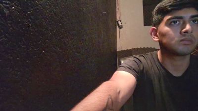 Hugo_Boss69 webcam model stream image