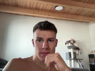 Sean Mendes webcam model stream image