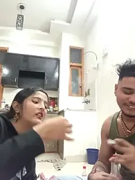 romantic_couple1 webcam model stream image