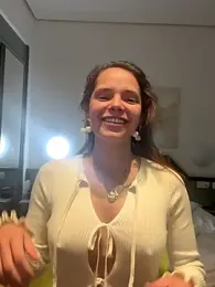 Wildmaca webcam model stream image