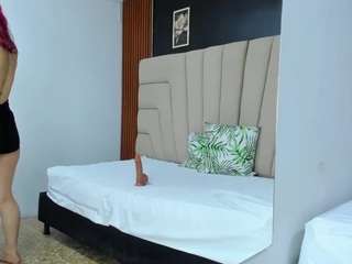 megan-hally webcam model stream image