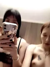 caressyourself webcam model stream image