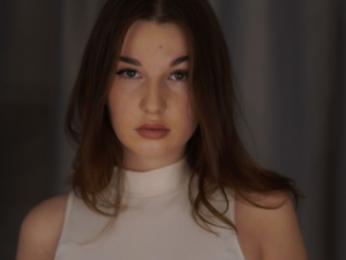 DanielleStinser webcam model stream image