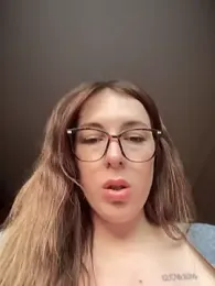 MommmyYummy webcam stripchat model stream image