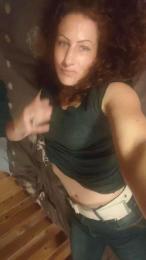 claara1 webcam model stream image