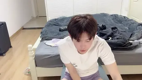 xlong00099 webcam model stream image