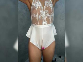 Viki-05 webcam model stream image