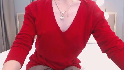 ShySchoolGrl webcam model stream image