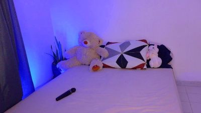 nudesketch4 webcam model stream image