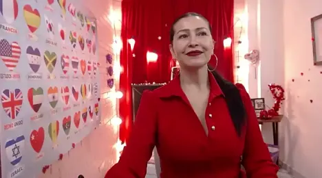 Sarah_teiku webcam model stream image