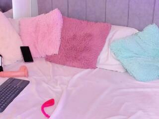 Pamela Branz webcam model stream image