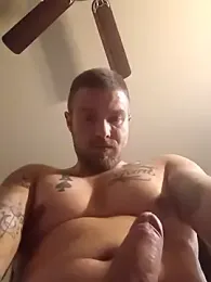 DadDDick925 webcam model stream image