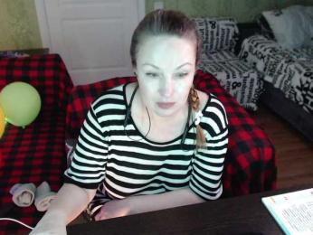 MeganIris webcam model stream image