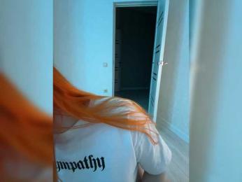 LunaLu13 webcam model stream image