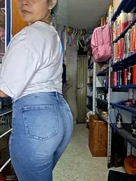 Niidia webcam model stream image