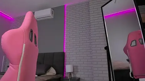 hazel_77 webcam model stream image