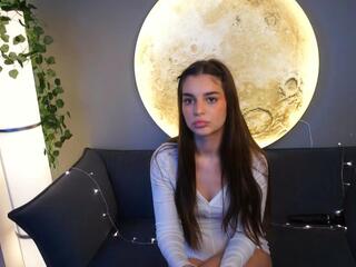 Denese Hestand webcam model stream image