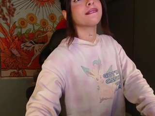 nessaa88 webcam camsoda model stream image