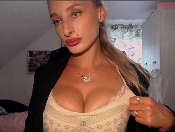 MarilynShow webcam model stream image