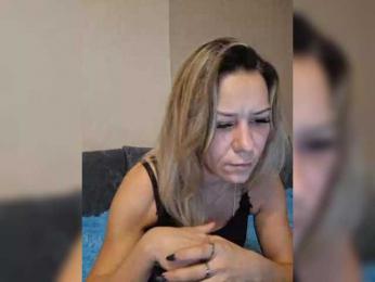 krisred webcam model stream image