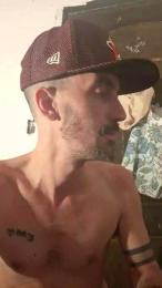 Ezzetrece webcam model stream image