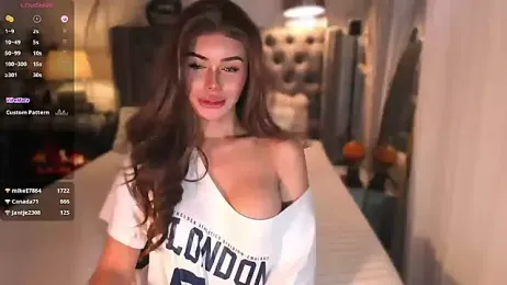ParisianDoll webcam stripchat model stream image