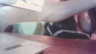 coupl211 webcam model stream image