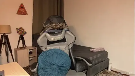 OopsAgain_ webcam stripchat model stream image