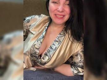 LouiseJenkin webcam model stream image