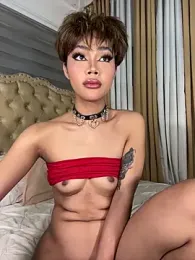 Innocent_yanixx69 webcam model stream image