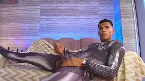 KingStark_ webcam model stream image