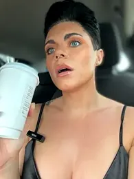 LukeLouHarvey webcam model stream image