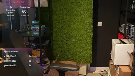 justinitt webcam model stream image