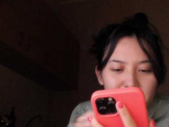 Sweet-kimchi webcam bongacams model stream image