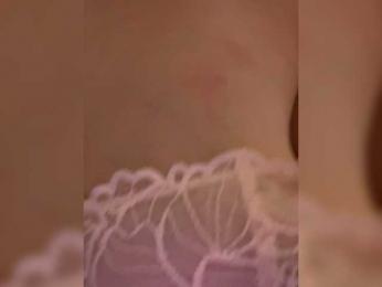 Aliya7 webcam bongacams model stream image