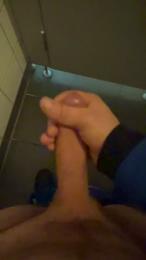 Dickersw02 webcam cam4 model stream image