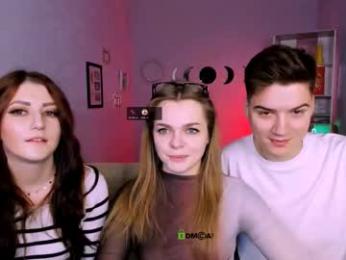 veronica_bubble webcam model stream image