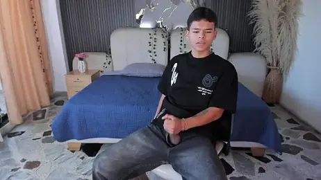 DylanRoyce_ webcam model stream image