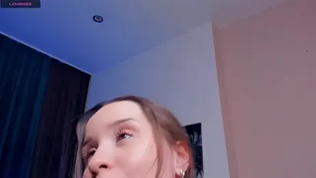 RenetTolken webcam model stream image