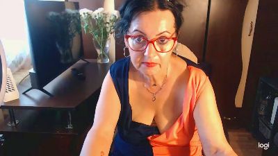 LollaGreate webcam model stream image