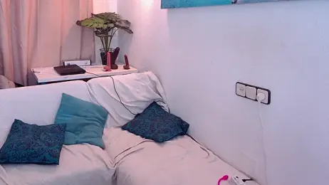 IvonneAndDom webcam model stream image