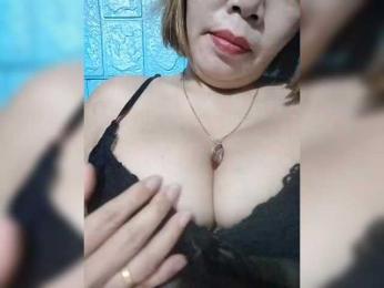 Emmupmip webcam model stream image