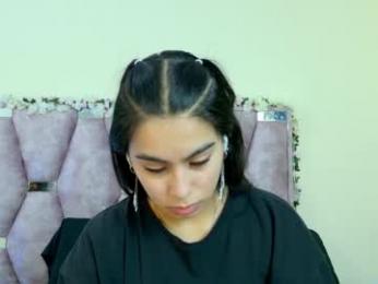 iris_mandarinne webcam model stream image