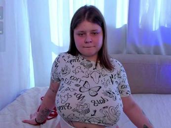 Lisabright webcam model stream image