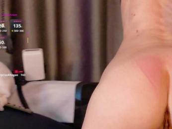 Milforja webcam bongacams model stream image